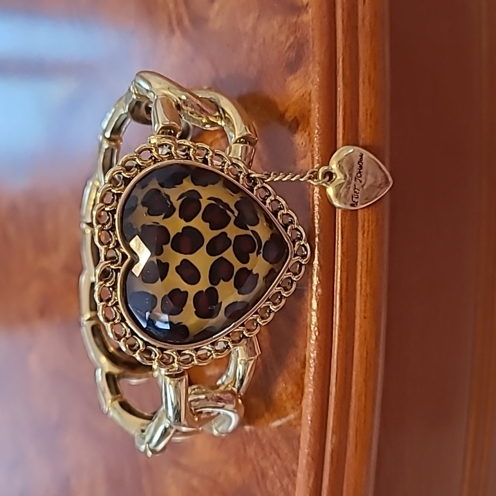 Betsey Johnson gold bracelet